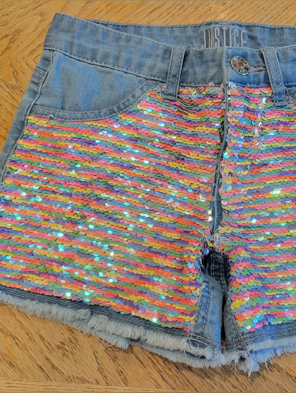 Justice Denim Shorts with Multicolor Sequin Front Denim Shorts. Girls Size 10 - Picture 2 of 9